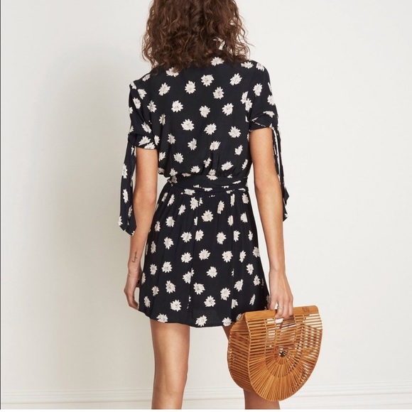 Faithfull the Brand Oslo wrap dress size 2 - Picture 4 of 4